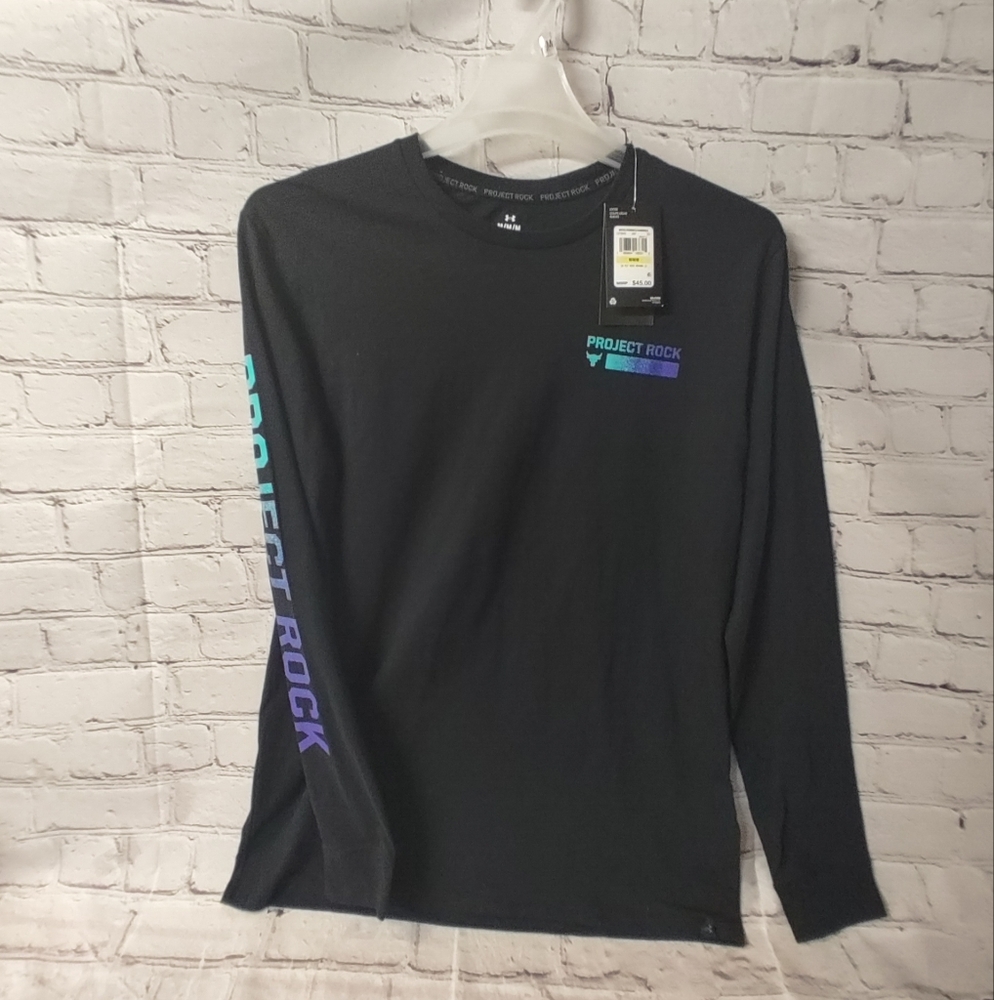Under Armour Project Rock Mens Brahma Long Sleeve Medium NWT